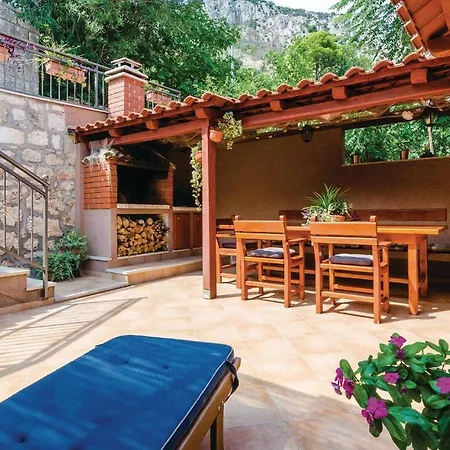 Two-bedroom Holiday In Trstenik * Trstenik (Dubrovnik-Neretva)