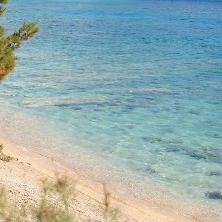 Two-bedroom Holiday In Trstenik Σπίτι διακοπών *