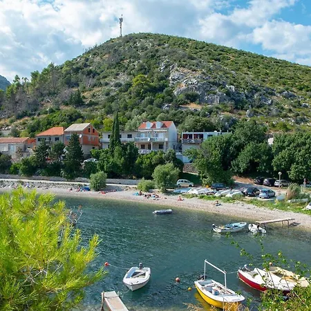 Two-bedroom Holiday In Trstenik * Trstenik (Dubrovnik-Neretva)